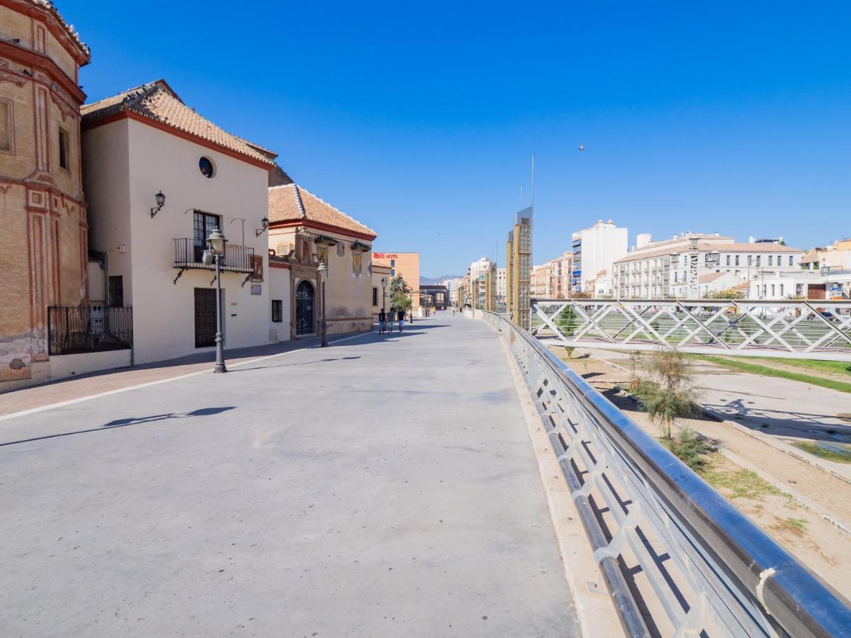 Cubo'S Apartamento Atocha With Optional Parking Malaga Exterior photo